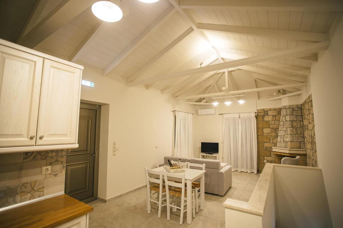 Tseralia Houses Sztúpa Szoba fotó